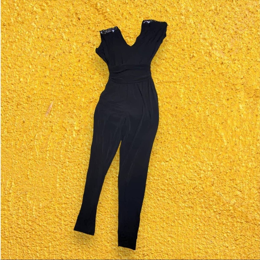 Guess LA Black Semi-Formal Bejeweled Shoulder Short Sleeve Jumpsuit Size Small